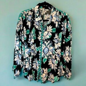 🪻🌼Free People Oversized Blue Floral Top